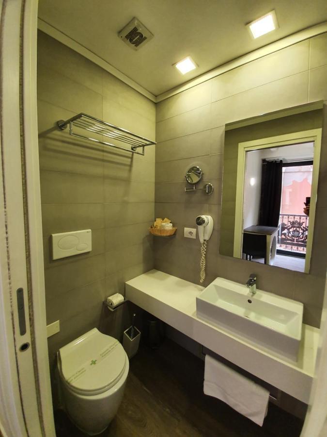 Emphasis Suites & Rooms Cagliari Zewnętrze zdjęcie