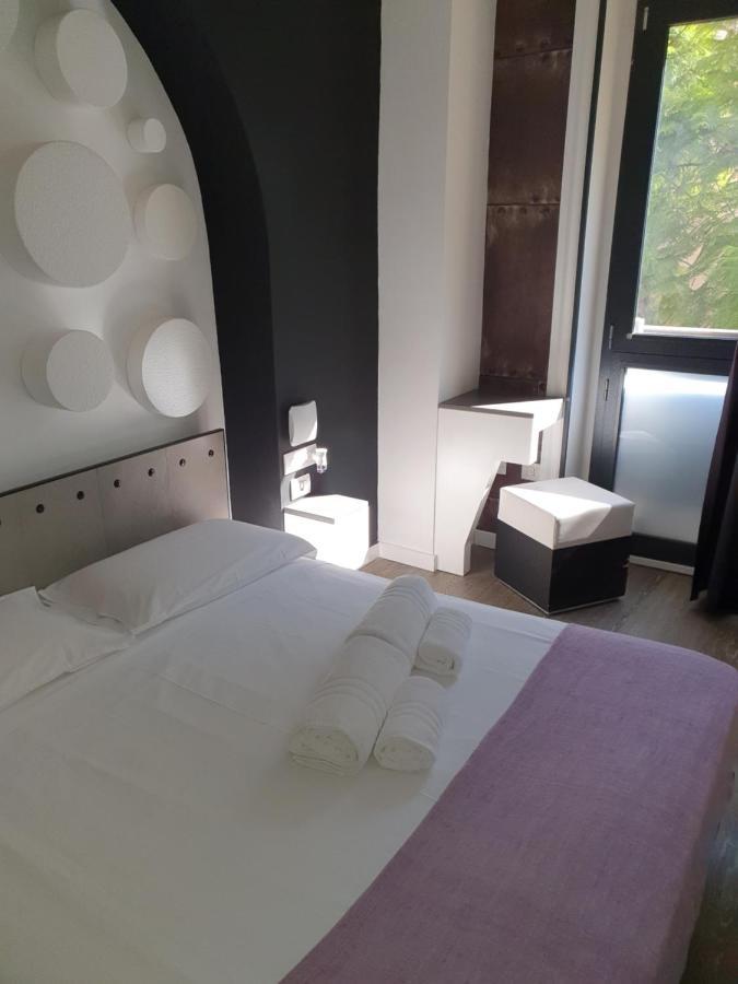Emphasis Suites & Rooms Cagliari Zewnętrze zdjęcie