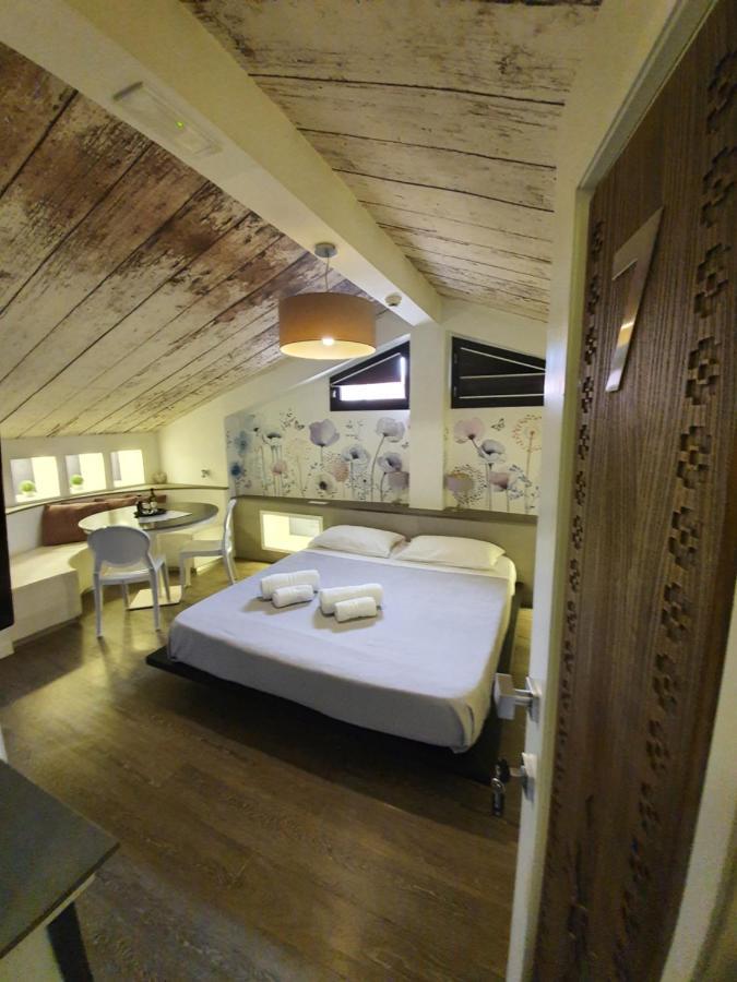 Emphasis Suites & Rooms Cagliari Zewnętrze zdjęcie