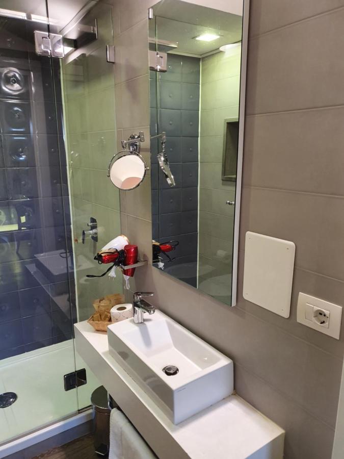 Emphasis Suites & Rooms Cagliari Zewnętrze zdjęcie