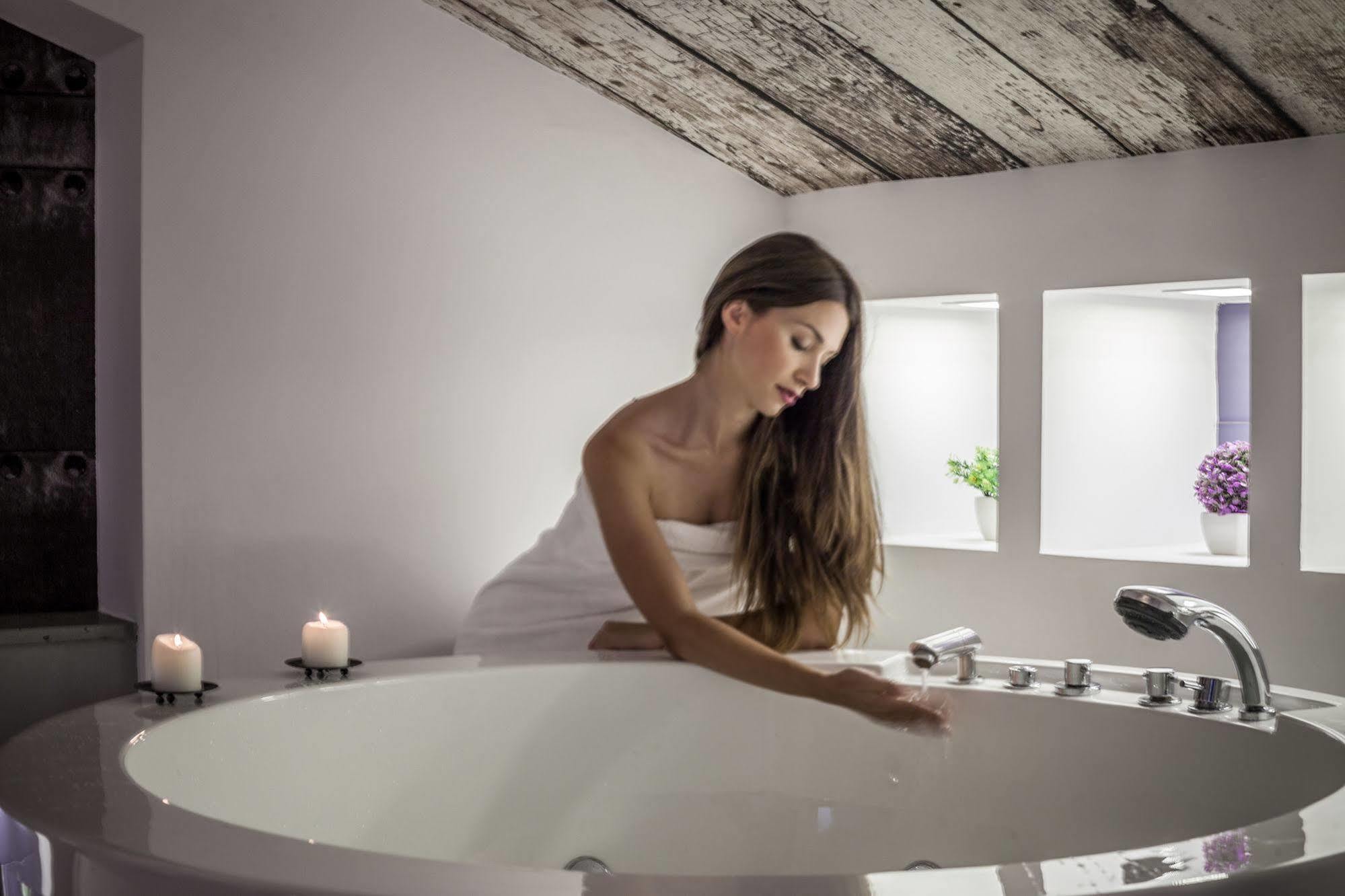 Emphasis Suites & Rooms Cagliari Zewnętrze zdjęcie